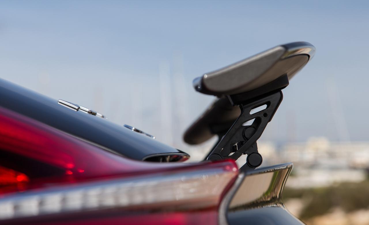 Заднее антикрыло Porsche Cayman