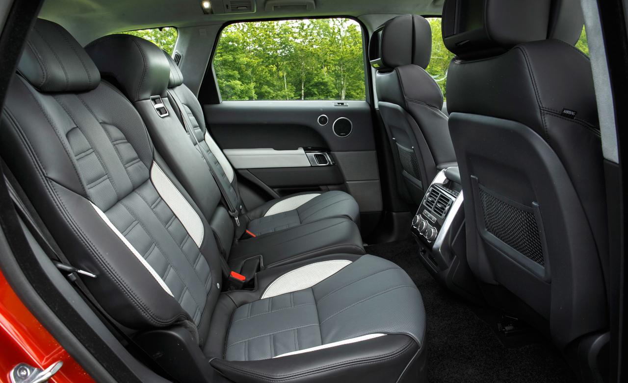 Range Rover Sport тест 2013 задние места