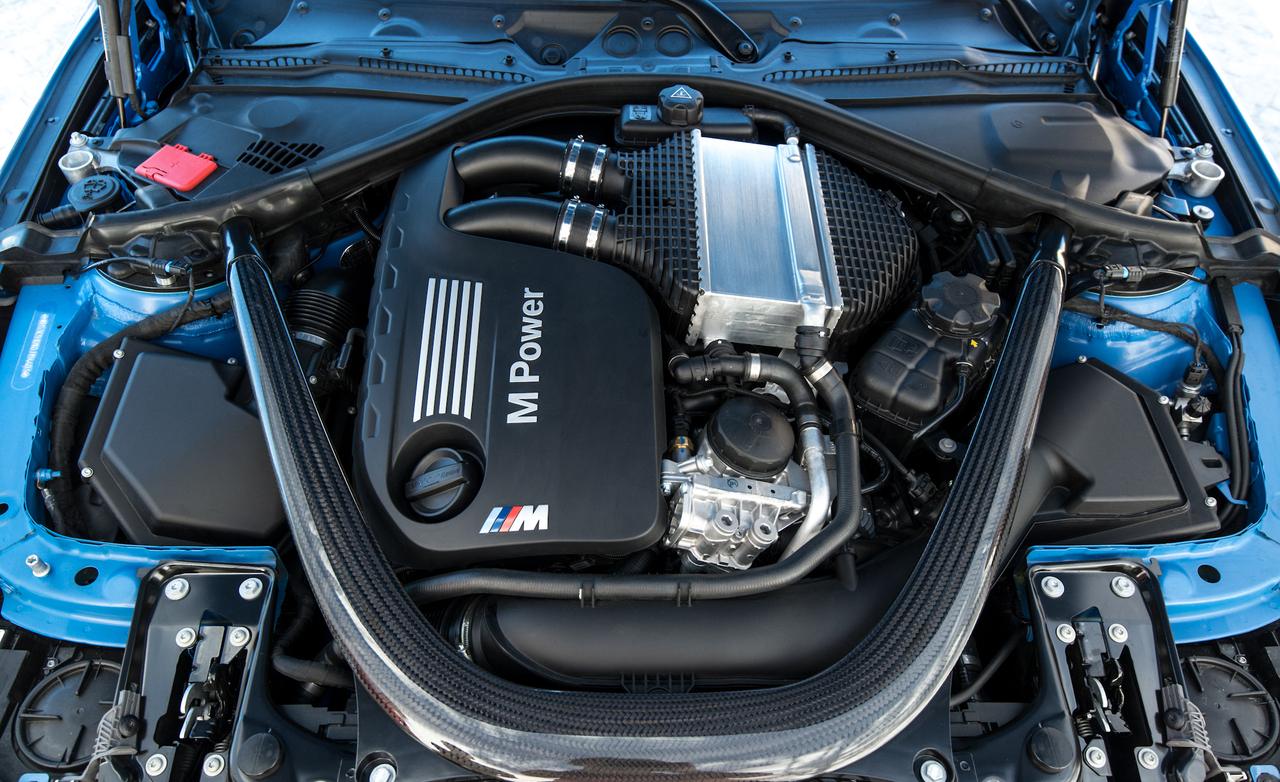 под капотом у BMW M3 F30