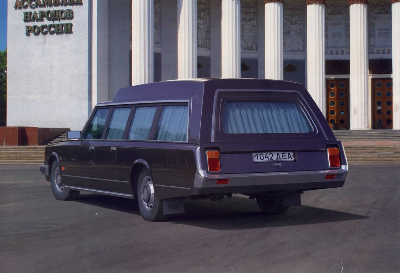 ЗИЛ 41042 вид сзади