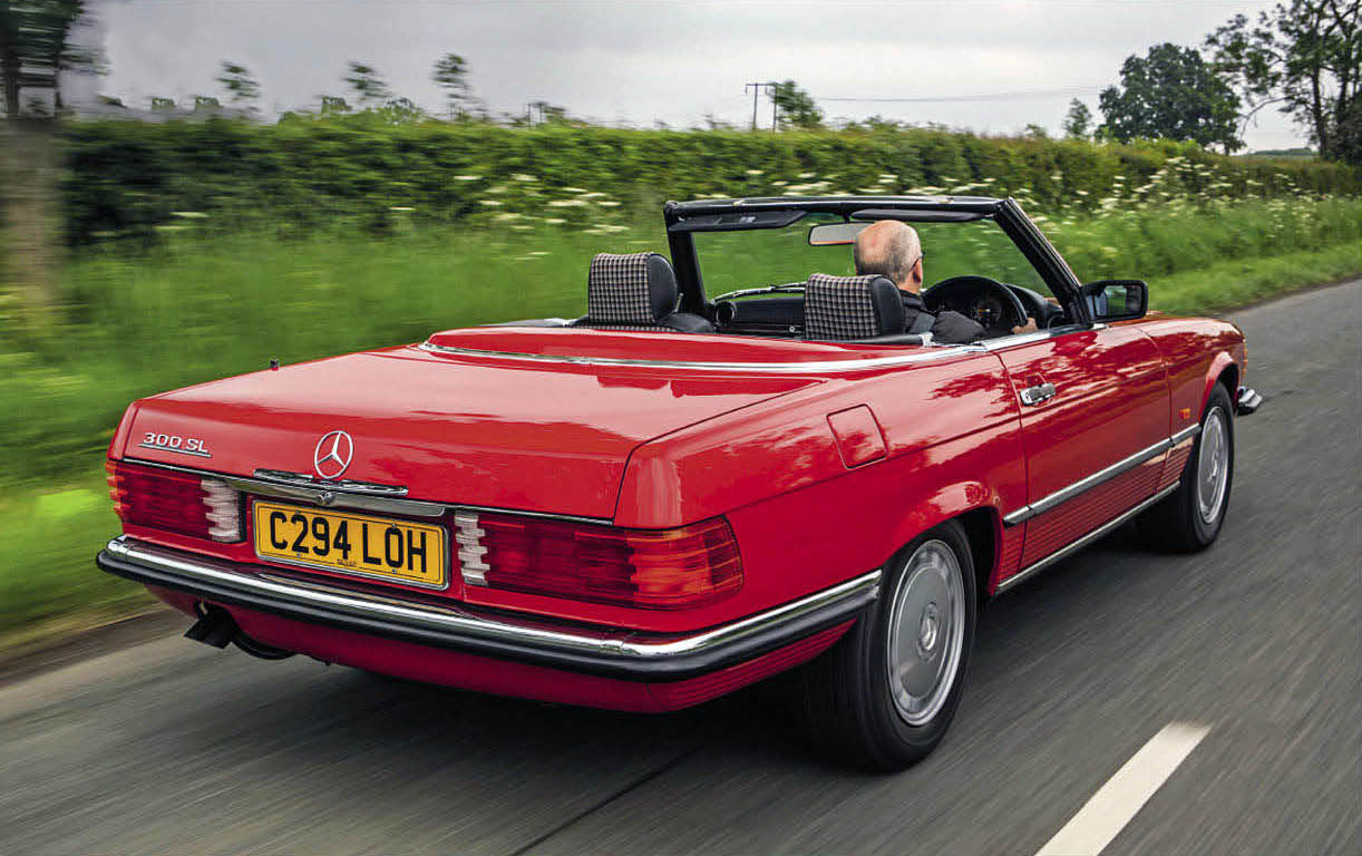 Mercedes-Benz 300SL R107 road test