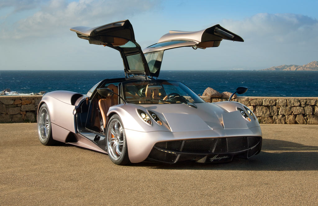 Pagani-Automobili-Huayra