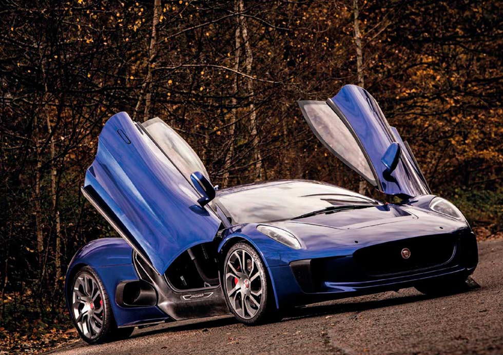 Driving the 007 Jaguar C-X75 on track