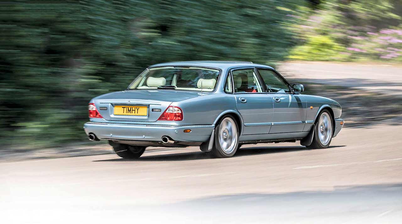 2002 Jaguar XJR X308