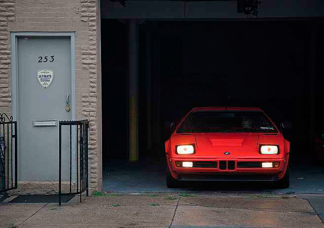 1981 BMW M1 E26 on New York’s streets driven