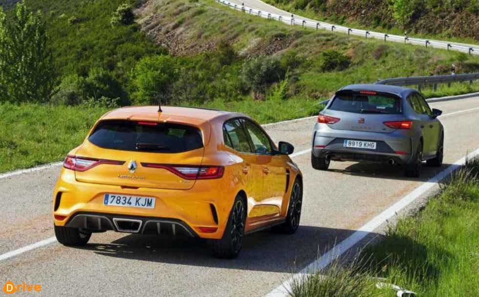 Seat Leon cupra R and Renault Megane