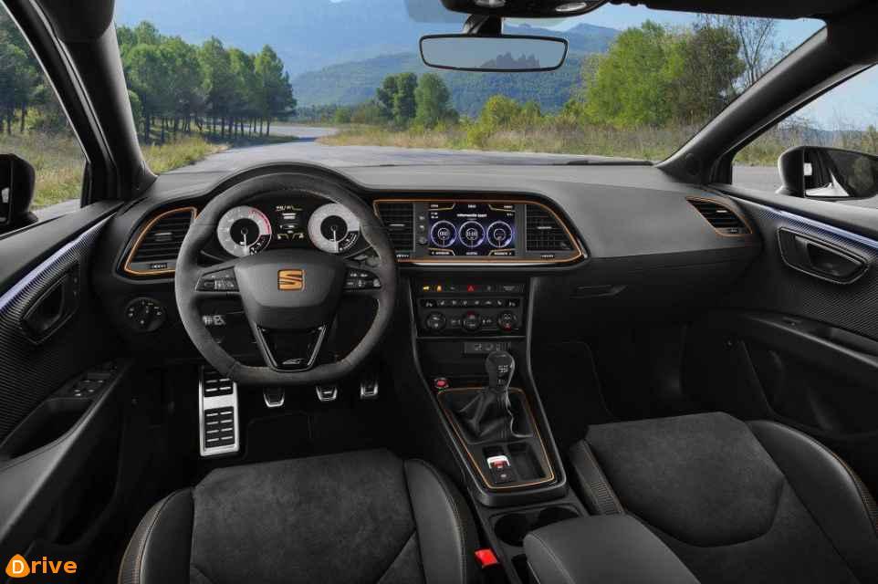 leon cupra r interior