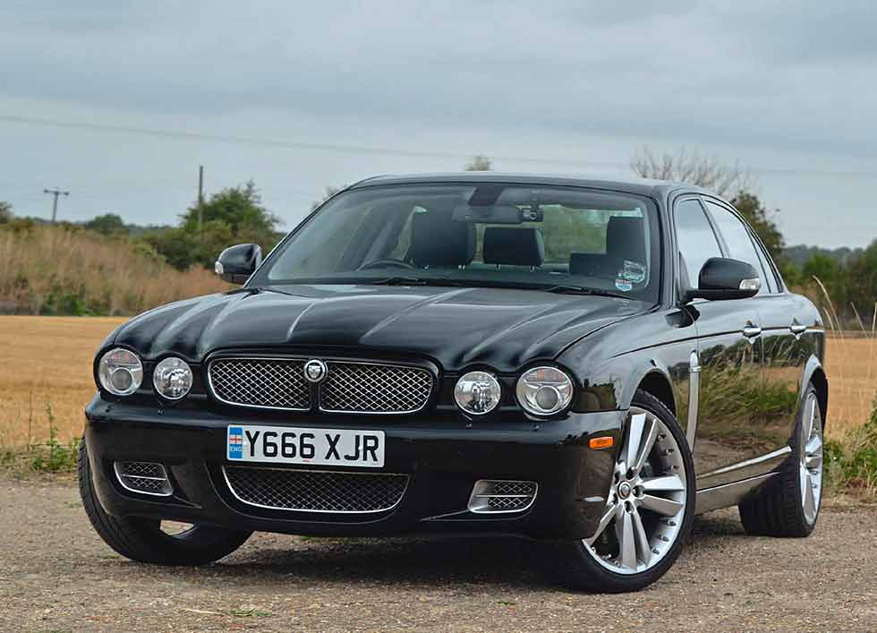 Jaguar XJR X358