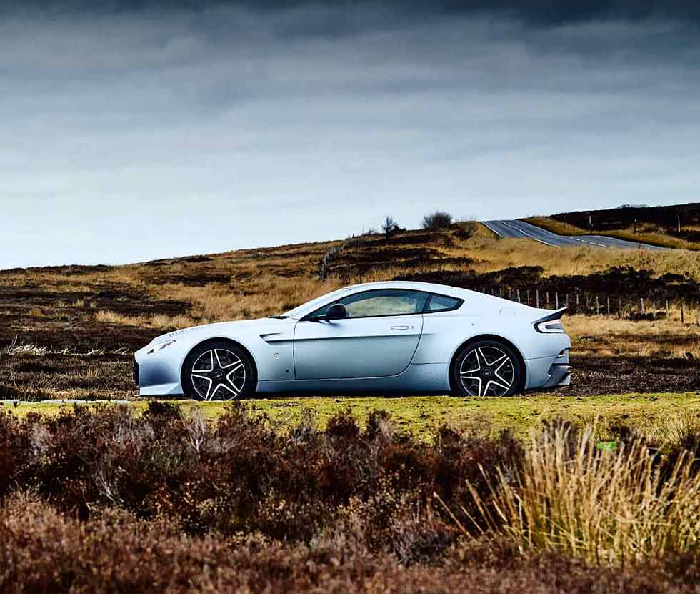 2018 Aston-Martin V12 Vantage V600