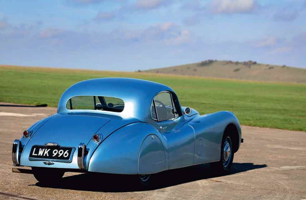 1952 Jaguar XK120 FHC - road test