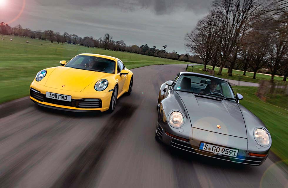 1986 Porsche 959 Sport vs. 2020 Porsche 911 Carrera 4S 992