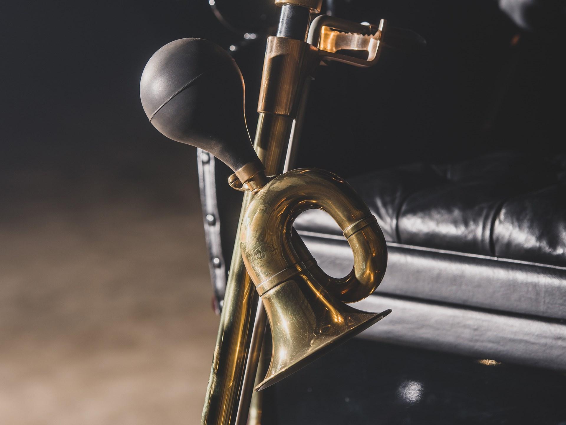 1903 Cadillac Rear-Entrance Tonneau