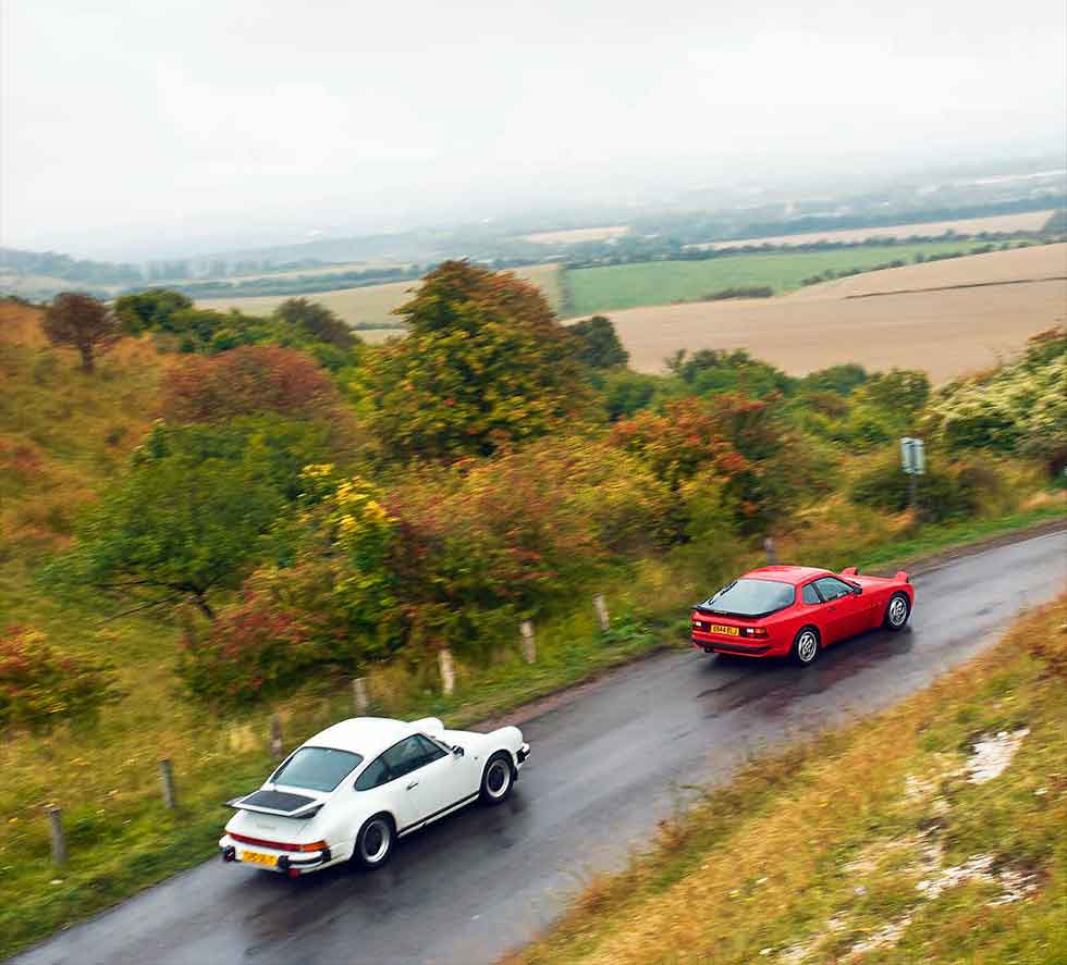 1986 Porsche 944 Turbo vs 1986 Porsche 911 Carrera 3.2