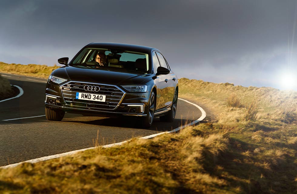 2021 Audi A8 L 60 TFSI e quattro Sport D5